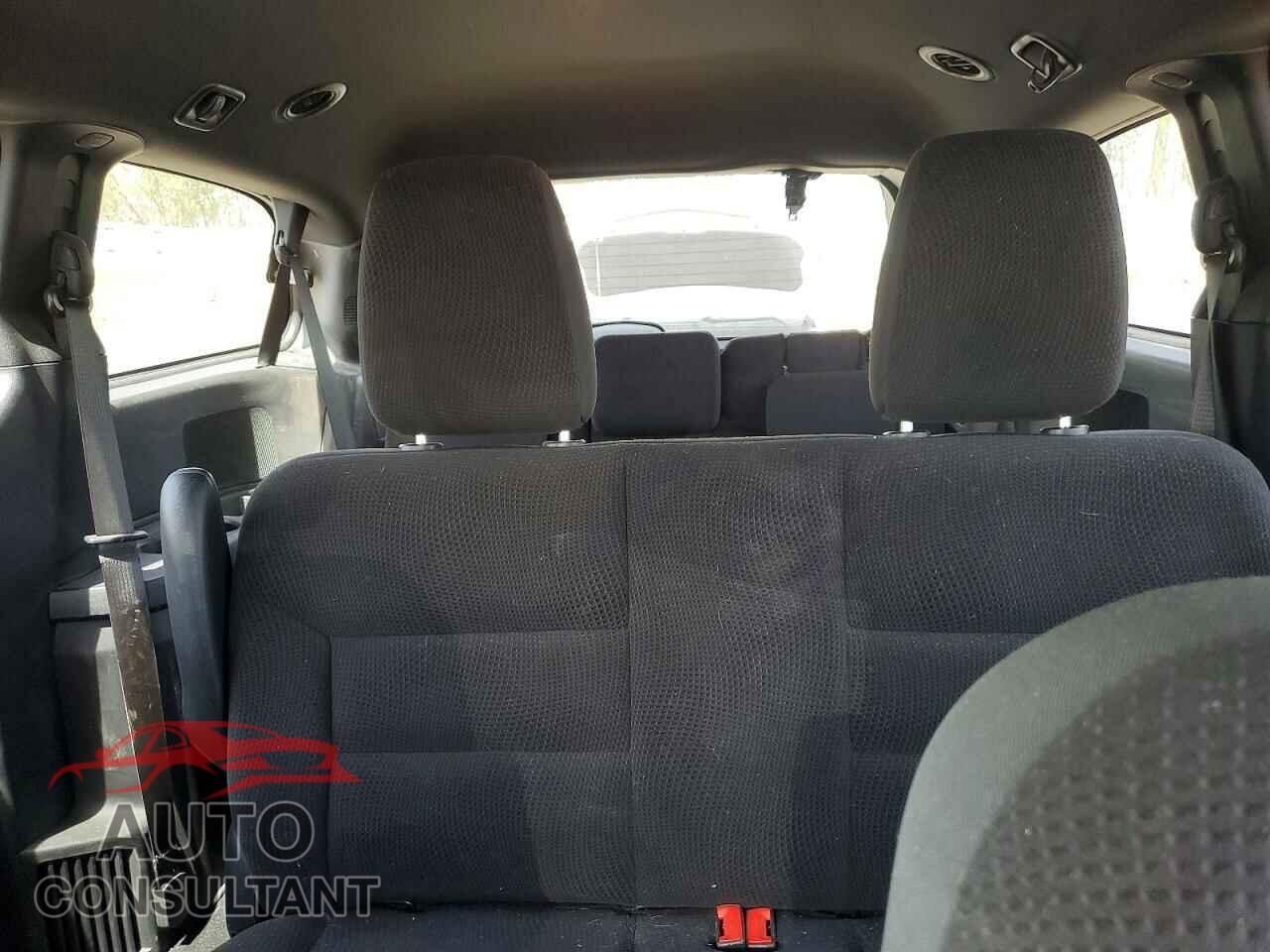 DODGE CARAVAN 2018 - 2C4RDGBG9JR225992