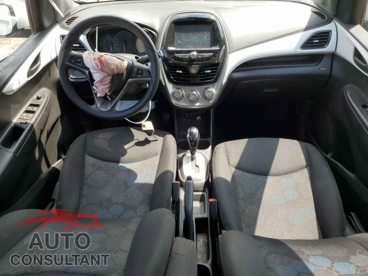 CHEVROLET SPARK 2017 - KL8CD6SA3HC704058