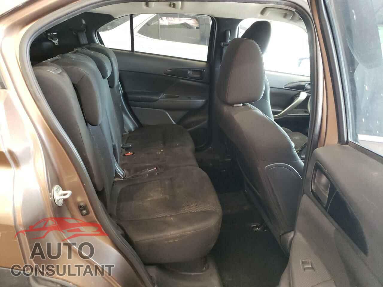 MITSUBISHI ECLIPSE 2018 - JA4AS3AA4JZ065822