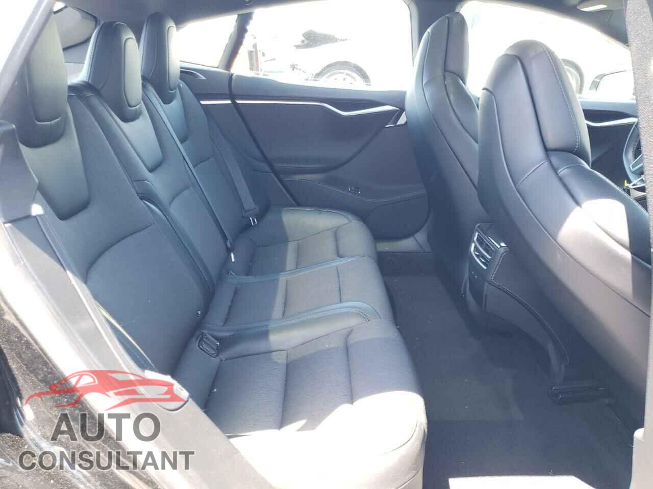 TESLA MODEL S 2017 - 5YJSA1E13HF233848