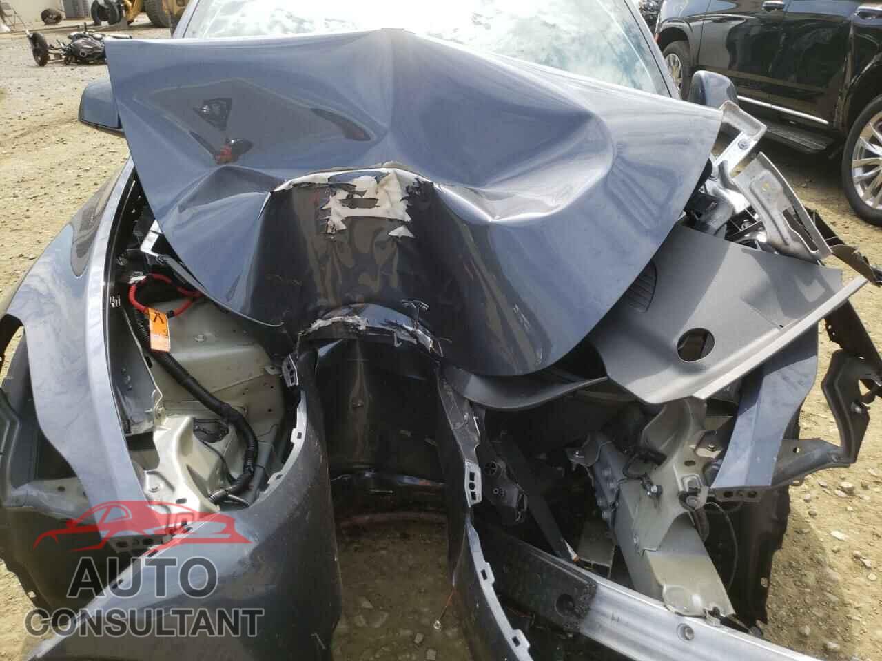 TESLA MODEL Y 2020 - 5YJYGDEE7LF044917