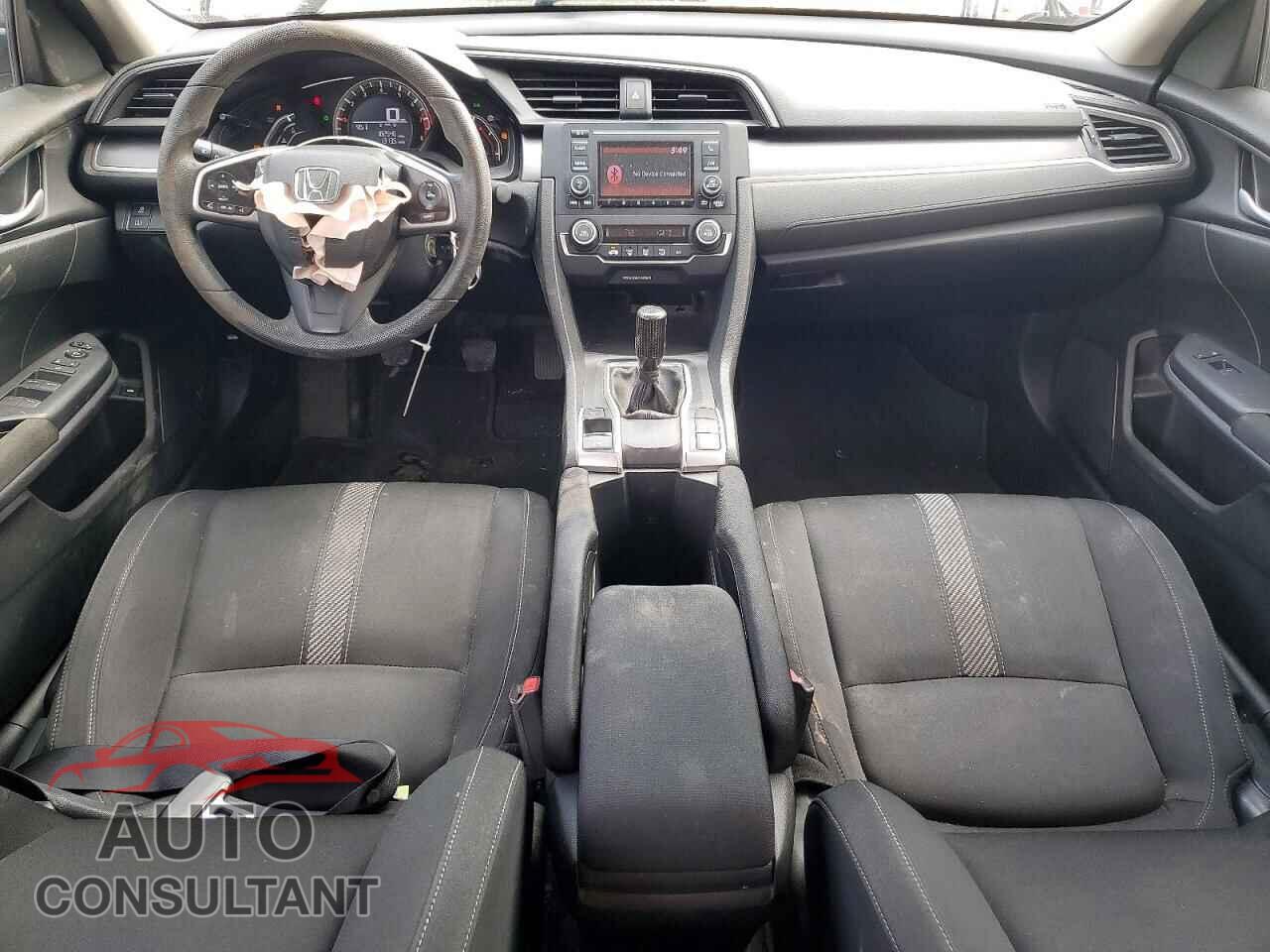 HONDA CIVIC 2018 - 19XFC2E50JE011946