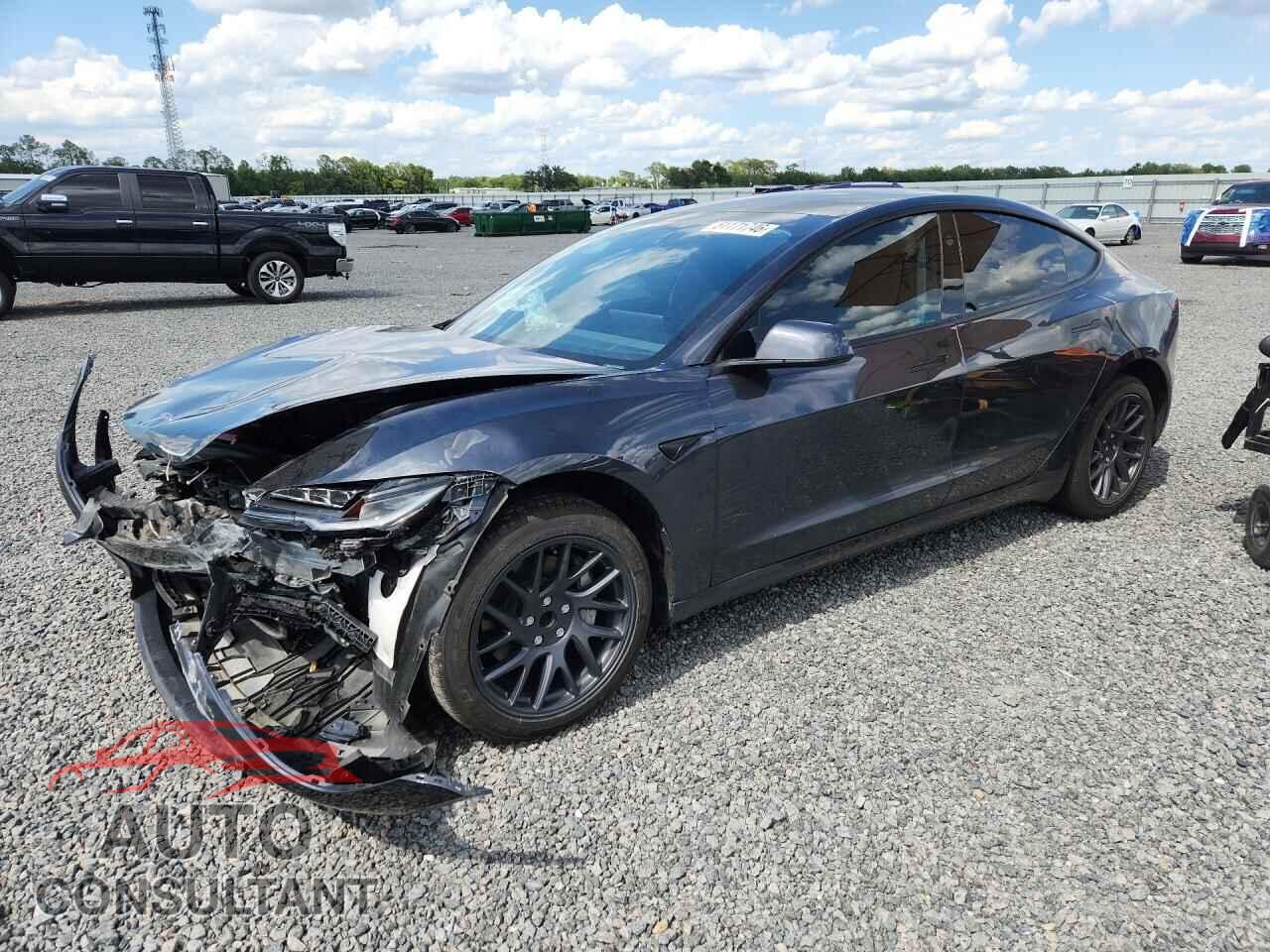 TESLA MODEL 3 2025 - 5YJ3E1EA0SF932466