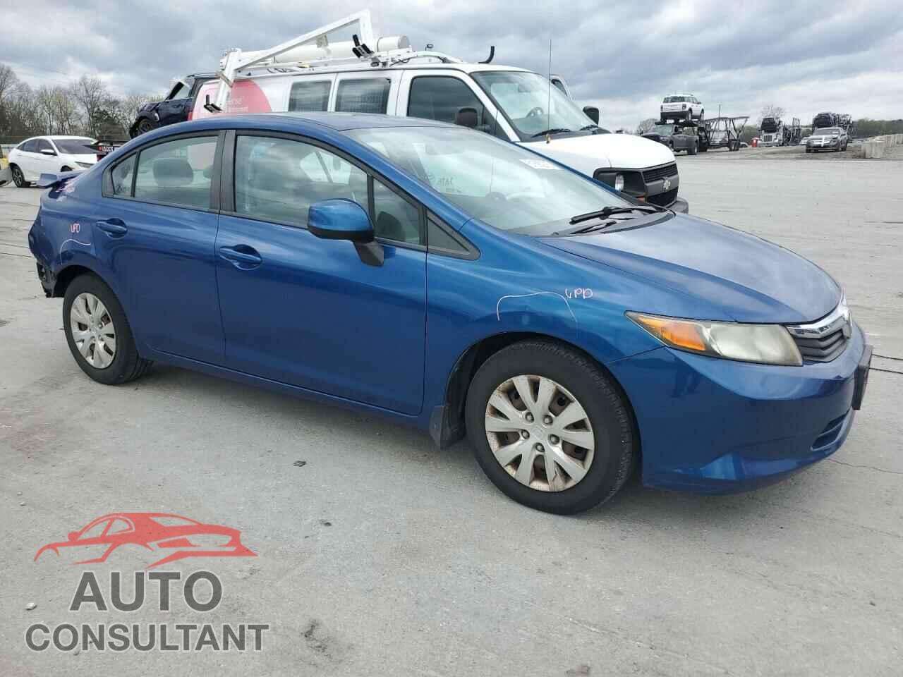 HONDA CIVIC 2012 - 2HGFB2E56CH511587