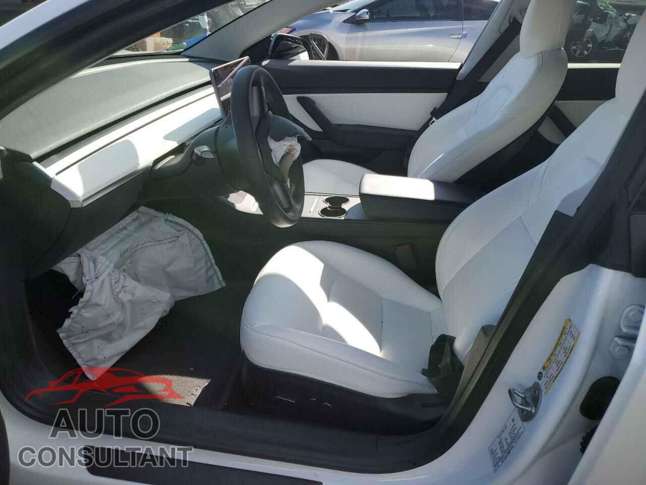 TESLA MODEL 3 2021 - 5YJ3E1EB6MF879297
