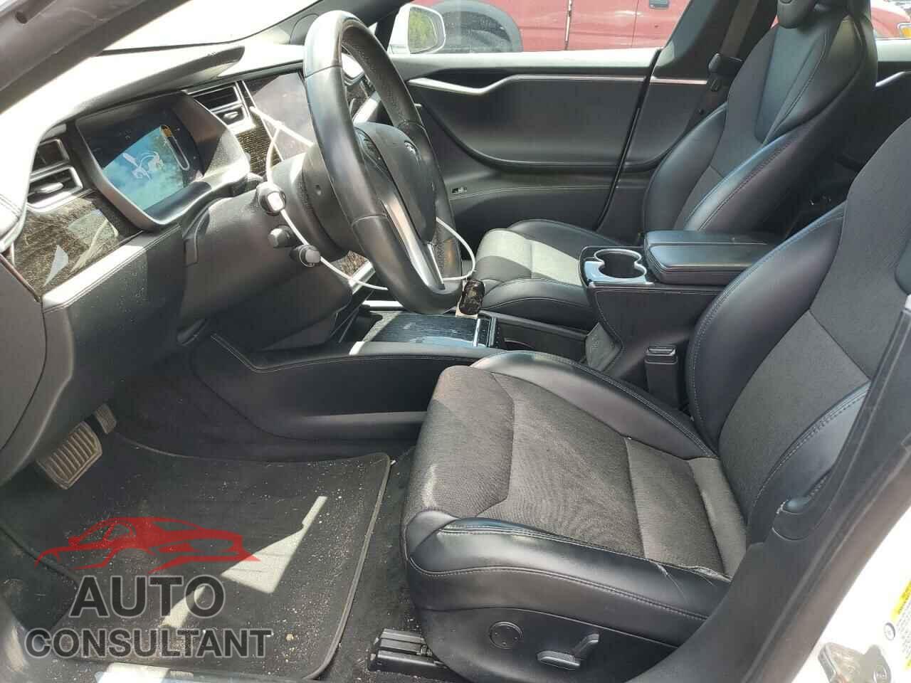 TESLA MODEL S 2017 - 5YJSA1E21HF218161