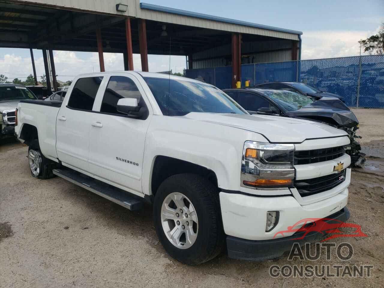 CHEVROLET SILVERADO 2018 - 3GCUKREC8JG559151