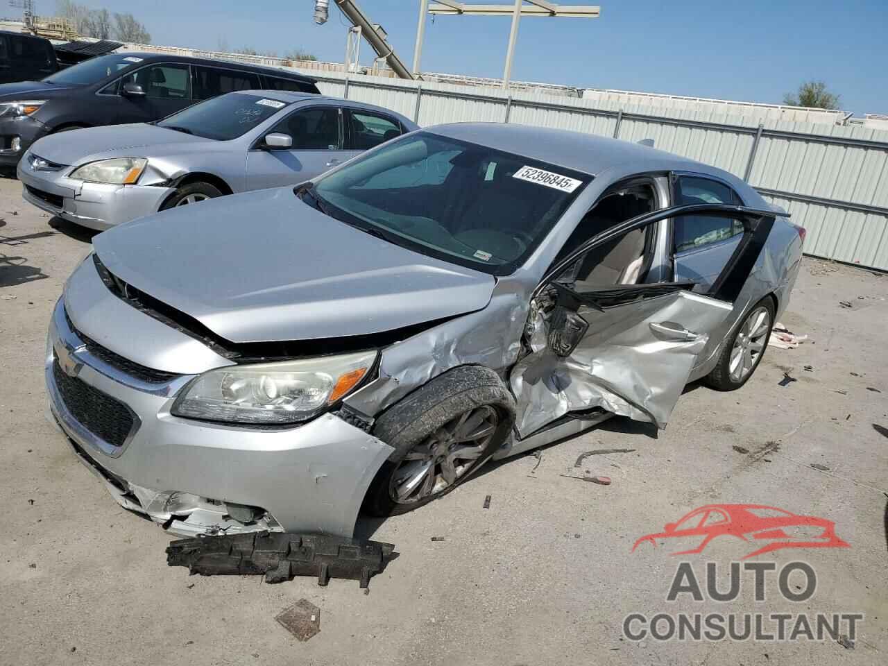 CHEVROLET MALIBU 2015 - 1G11D5SL3FF142371