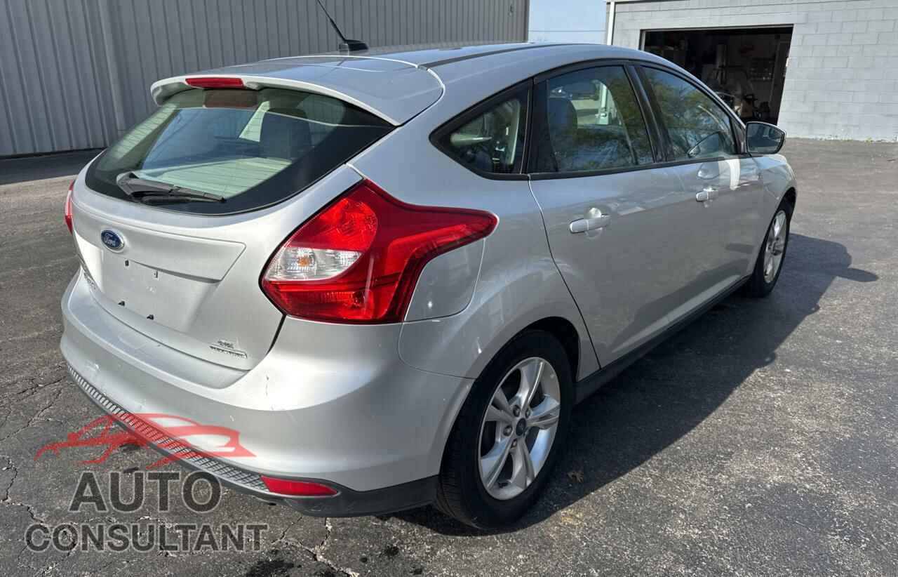 FORD FOCUS 2014 - 1FADP3K20EL283783