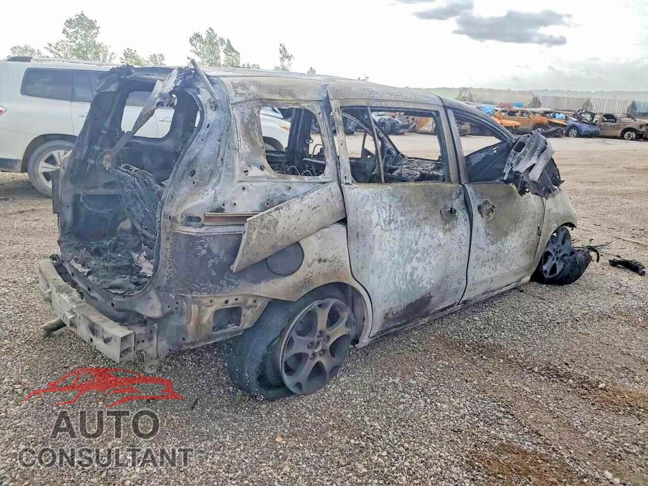MAZDA 5 2010 - JM1CR2W35A0360754