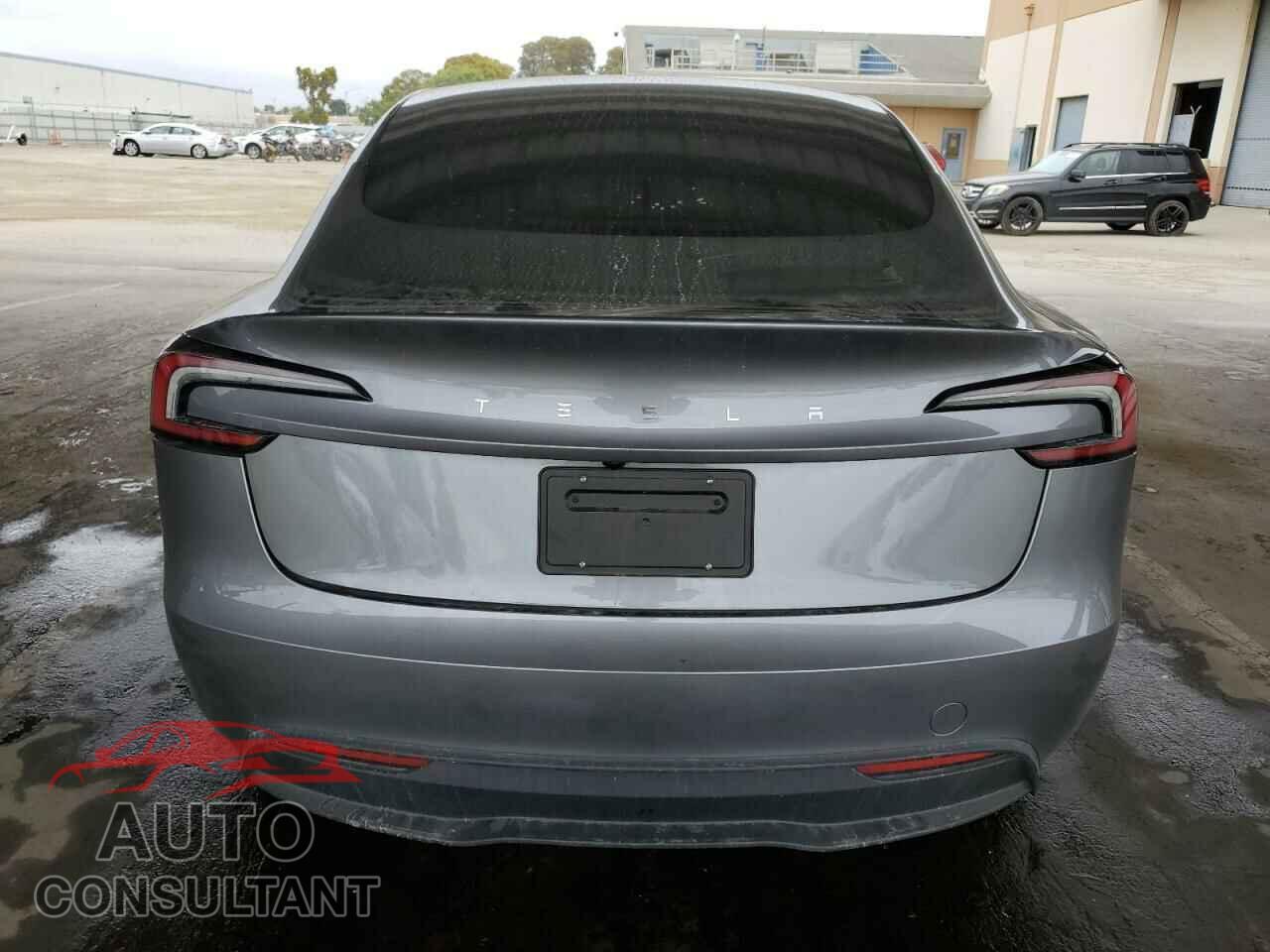 TESLA MODEL 3 2024 - 5YJ3E1EA0RF859934