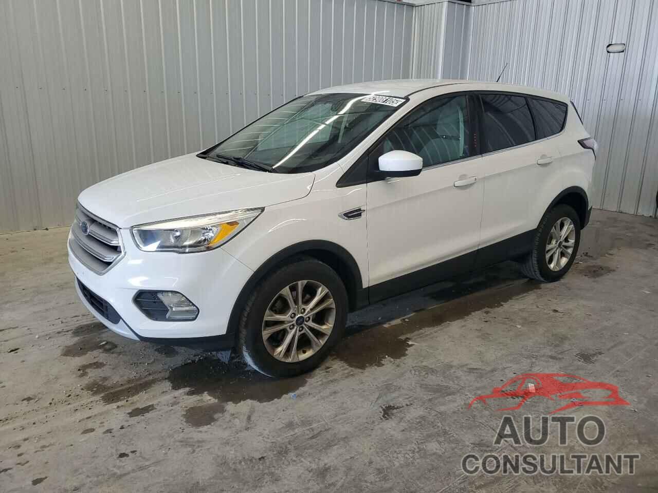 FORD ESCAPE 2017 - 1FMCU0GD4HUB94686