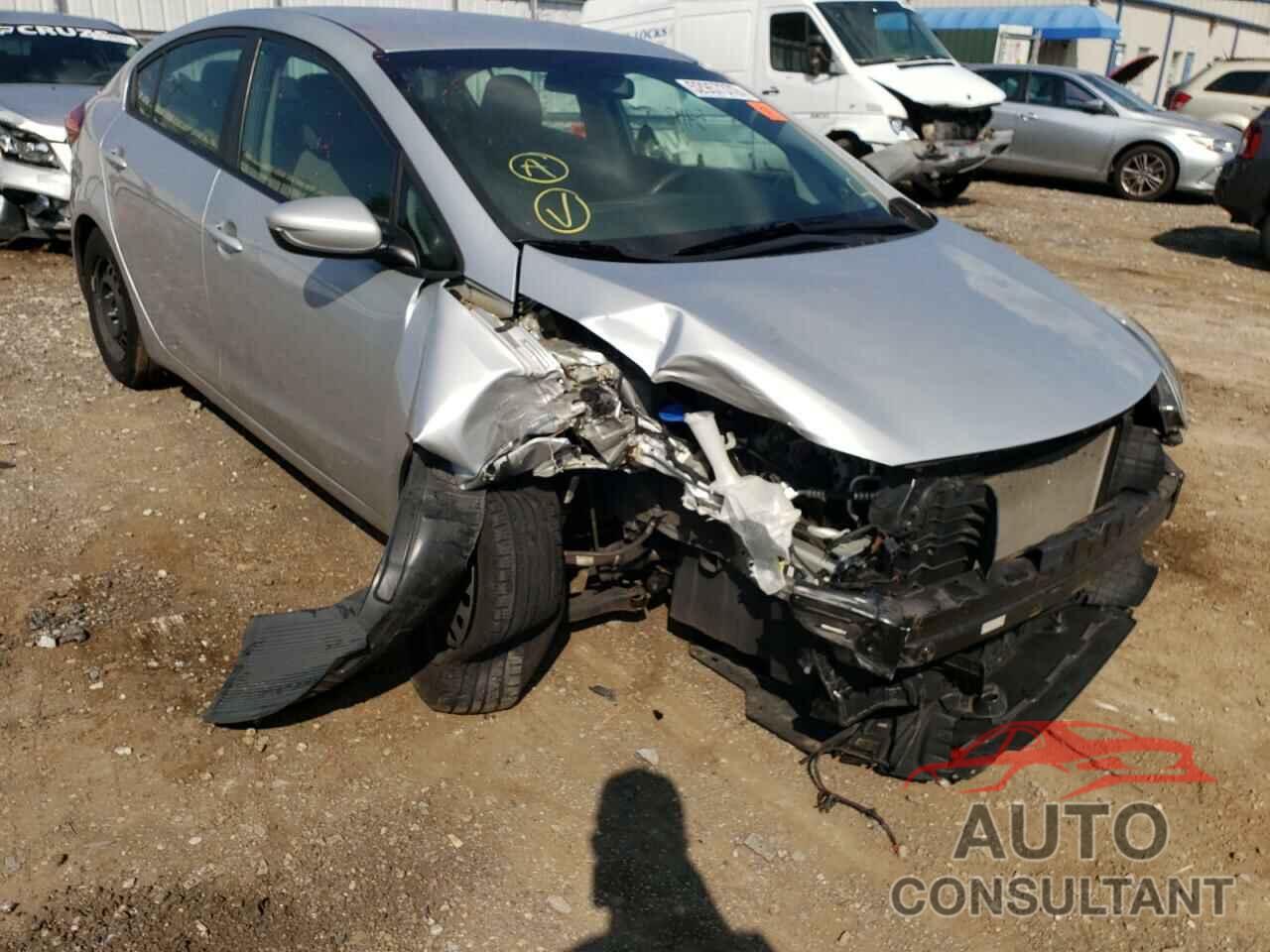 KIA FORTE 2016 - KNAFK4A60G5530946