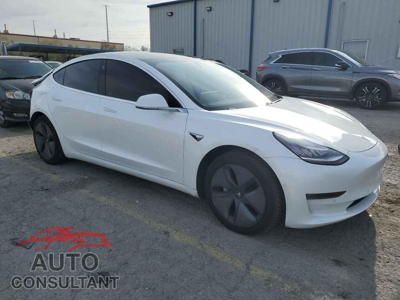 TESLA MODEL 3 2019 - 5YJ3E1EA7KF417819