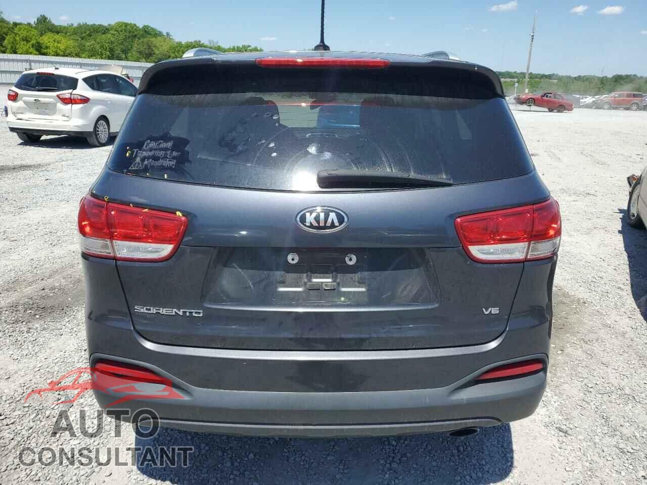 KIA SORENTO 2017 - 5XYPGDA59HG324288