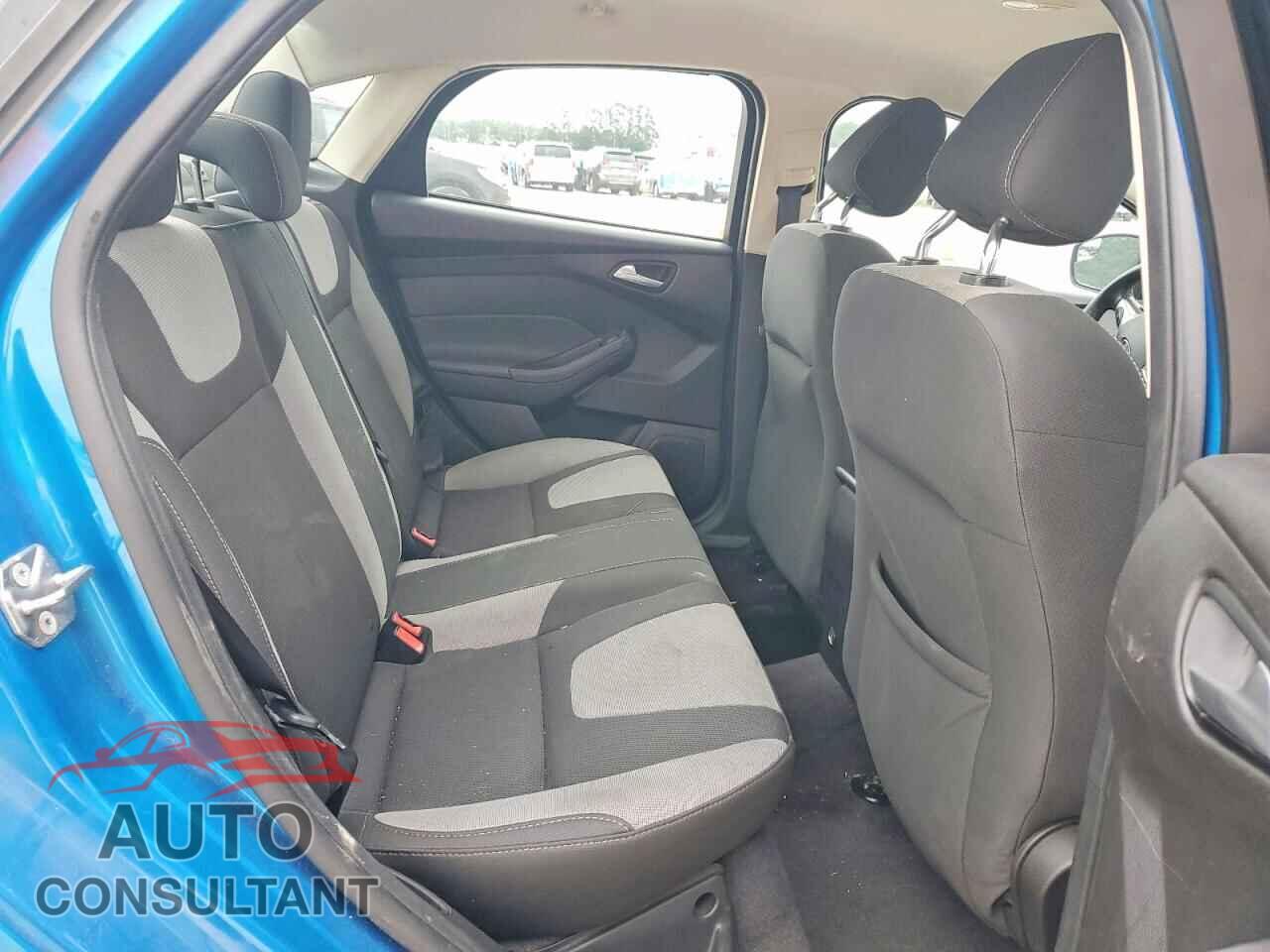FORD FOCUS 2012 - 1FAHP3F26CL294425