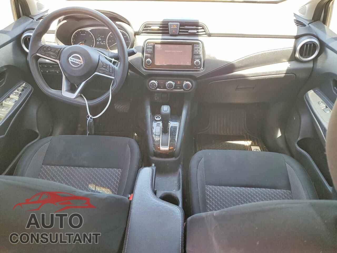 NISSAN VERSA 2020 - 3N1CN8DV5LL871411