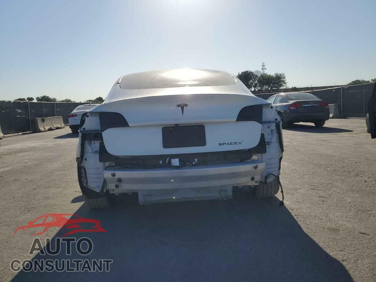 TESLA MODEL 3 2021 - 5YJ3E1EA9MF838301