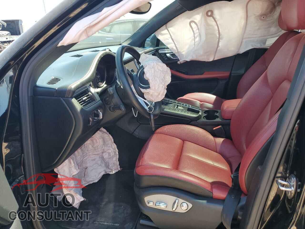 PORSCHE MACAN 2018 - WP1AG2A59JLB62424