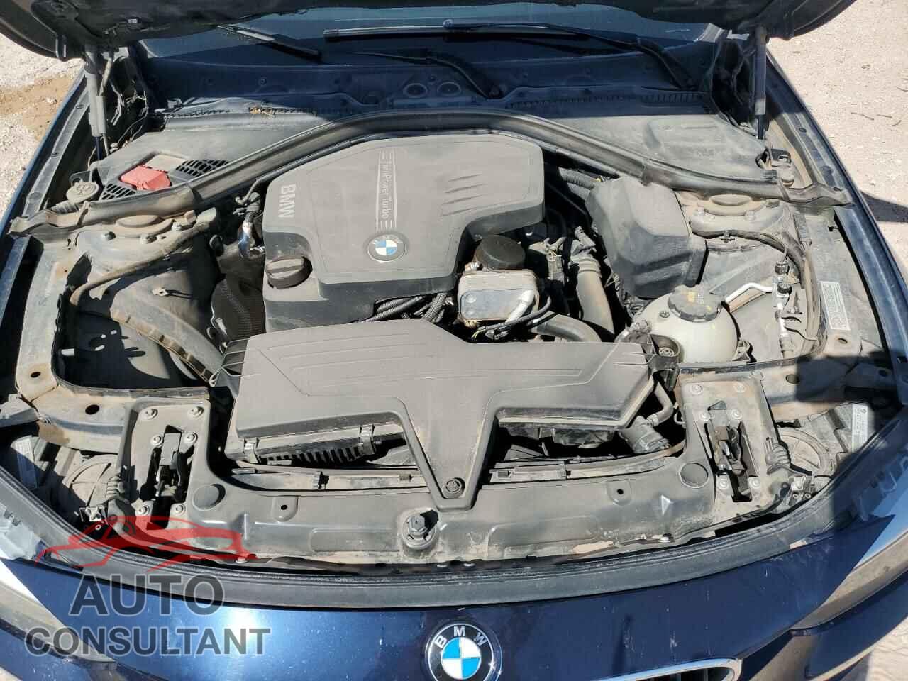 BMW 3 SERIES 2015 - WBA3A5C50FF611096