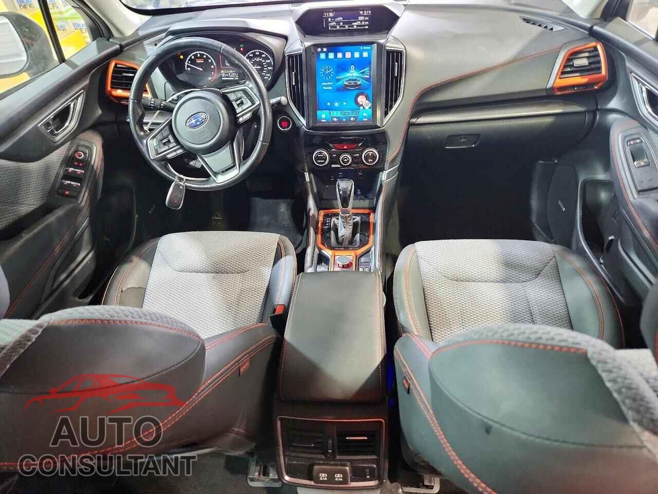 SUBARU FORESTER 2019 - JF2SKAPC3KH400102
