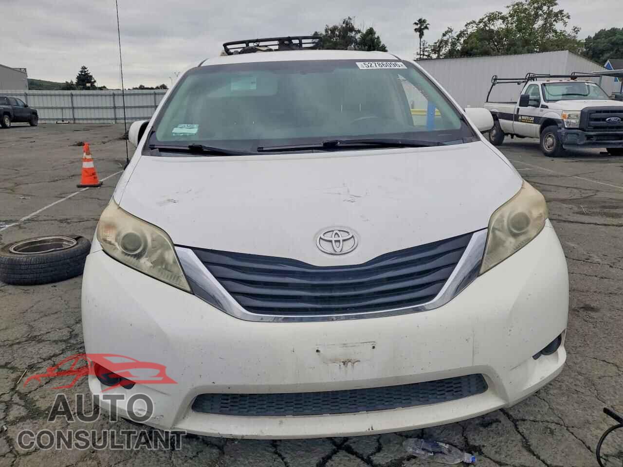 TOYOTA SIENNA 2012 - 5TDKA3DC2CS015385