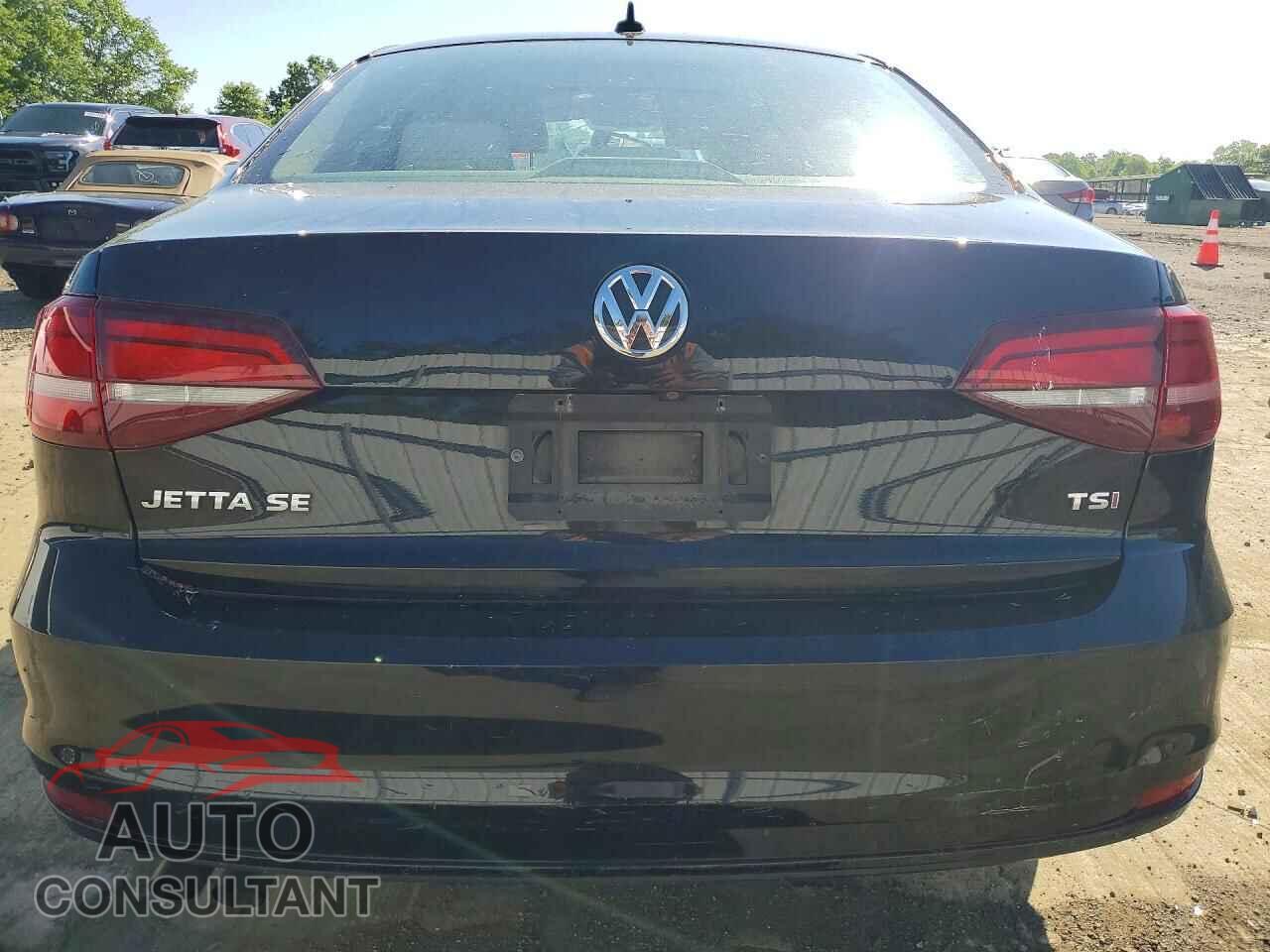 VOLKSWAGEN JETTA 2017 - 3VWDB7AJ4HM250181