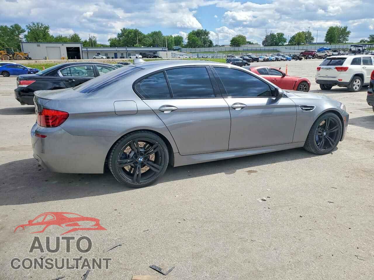 BMW M5 2013 - WBSFV9C54DC773316