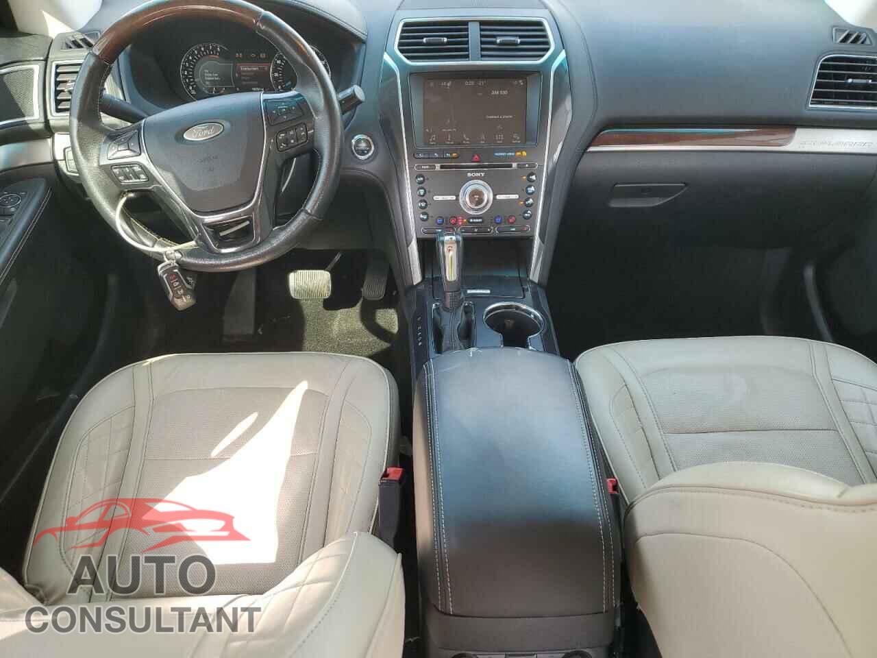 FORD EXPLORER 2017 - 1FM5K8HT7HGB52210
