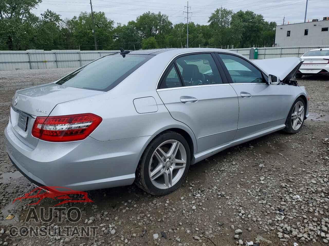 MERCEDES-BENZ E-CLASS 2013 - WDDHF8JB0DA738399