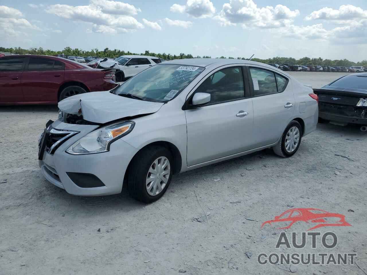 NISSAN VERSA 2019 - 3N1CN7AP8KL872924