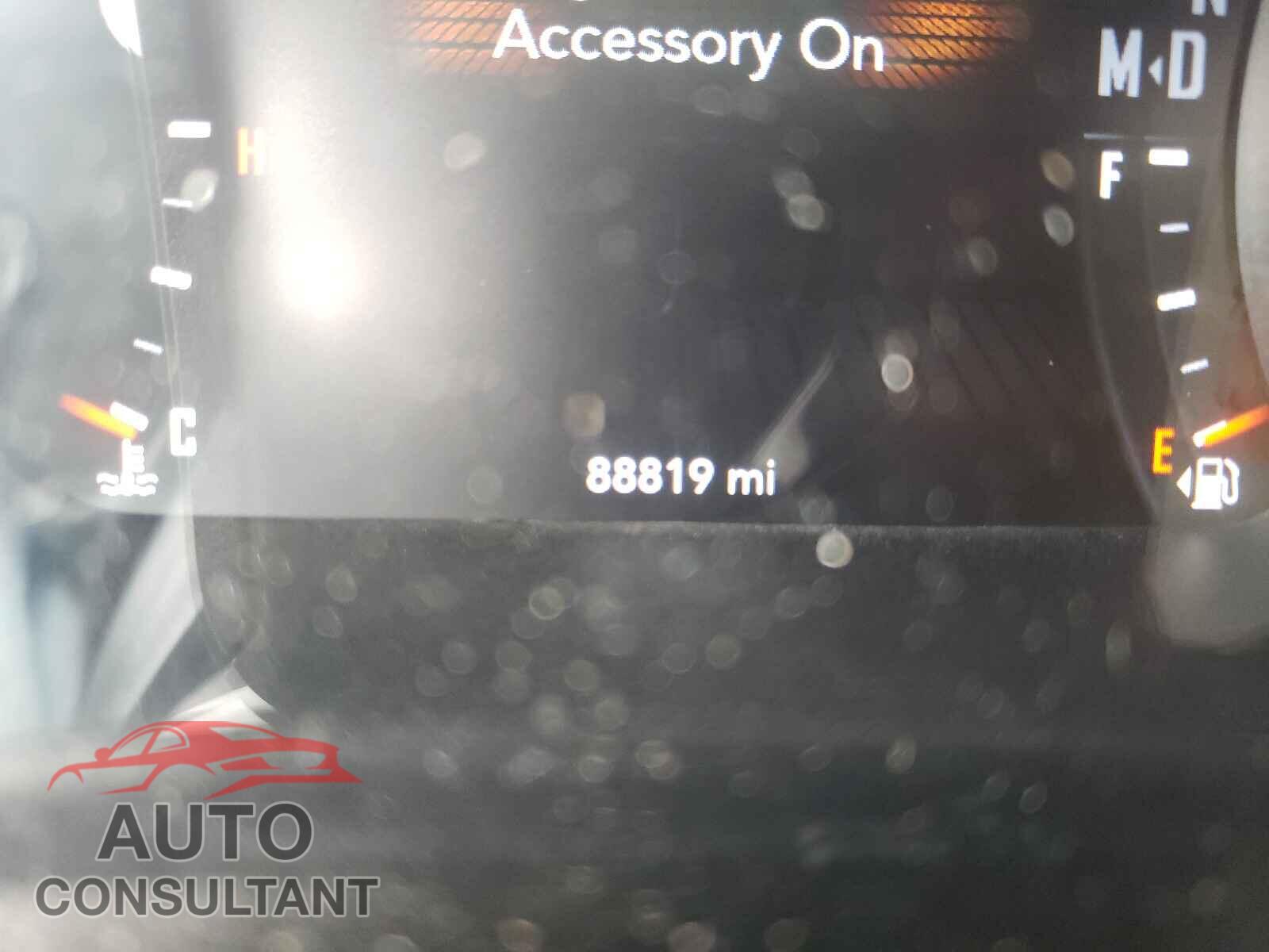 DODGE CHALLENGER 2018 - 2C3CDZAG8JH236298