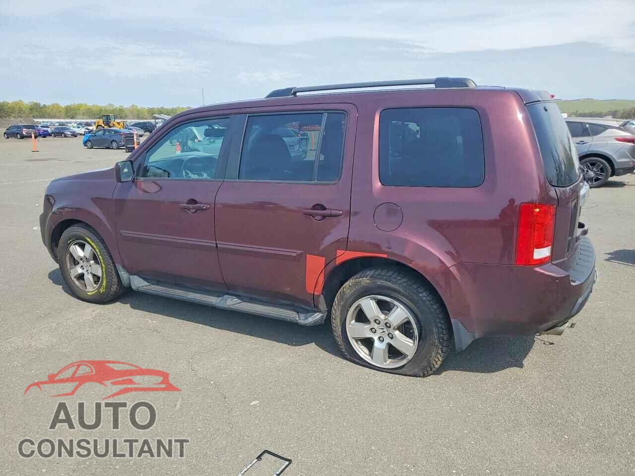 HONDA PILOT 2011 - 5FNYF4H53BB037170