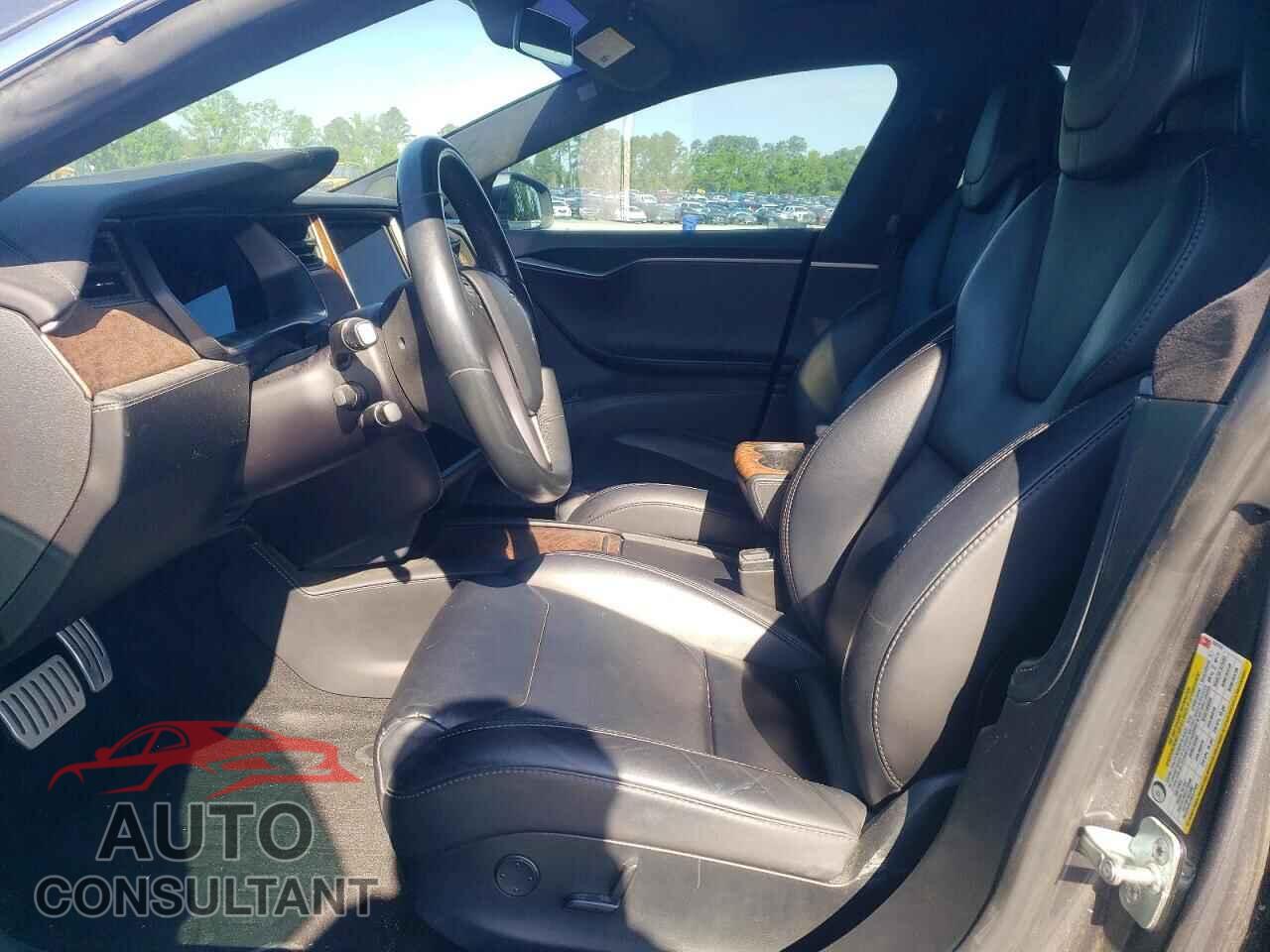 TESLA MODEL S 2019 - 5YJSA1E46KF332729