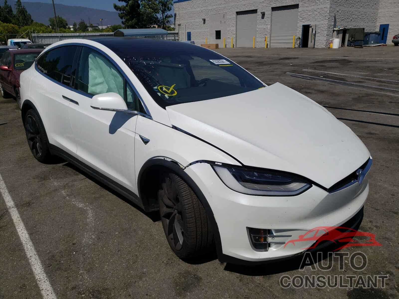 TESLA MODEL X 2021 - 5YJXCBE20MF323659