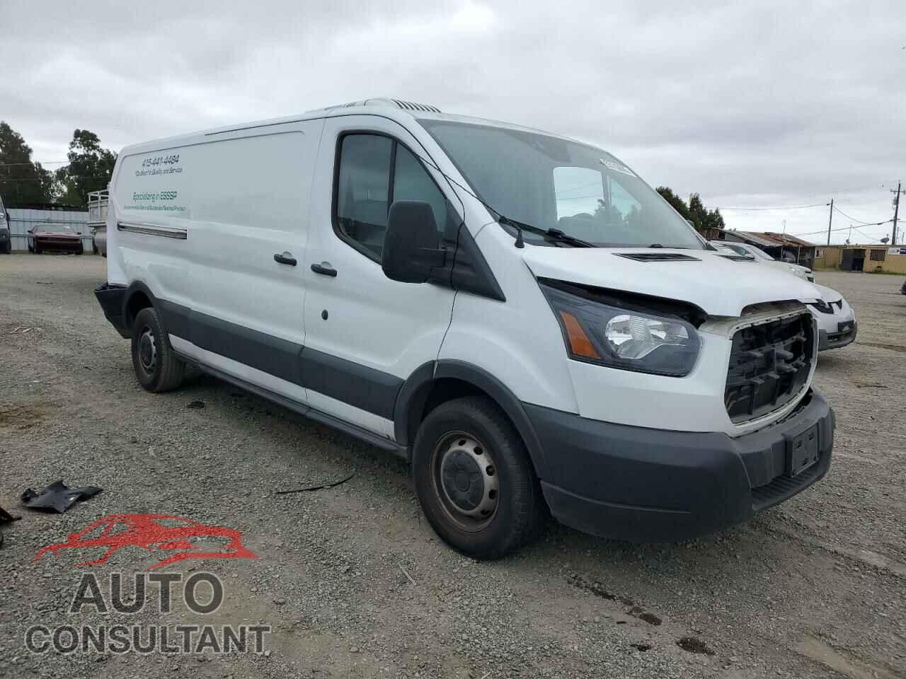 FORD TRANSIT 2018 - 1FTYR2YM4JKB41204