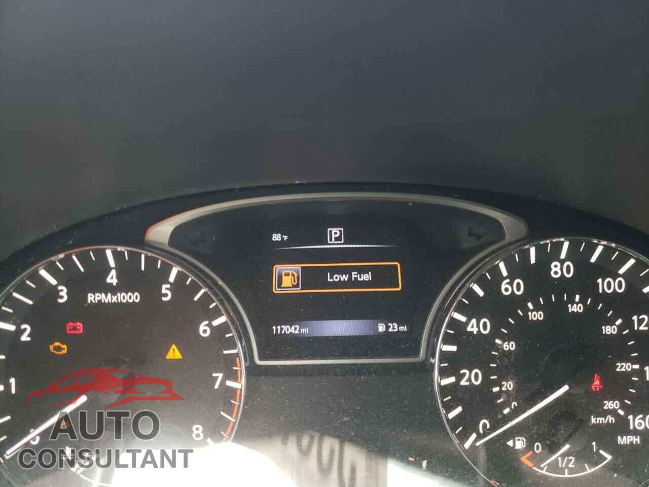 NISSAN PATHFINDER 2017 - 5N1DR2MN1HC636764