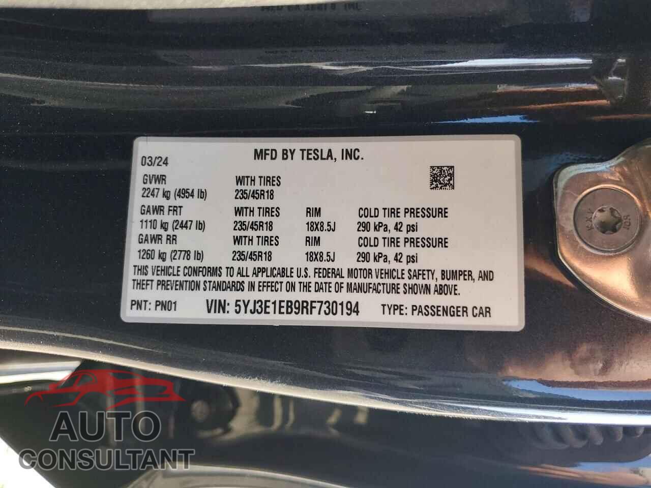 TESLA MODEL 3 2024 - 5YJ3E1EB9RF730194