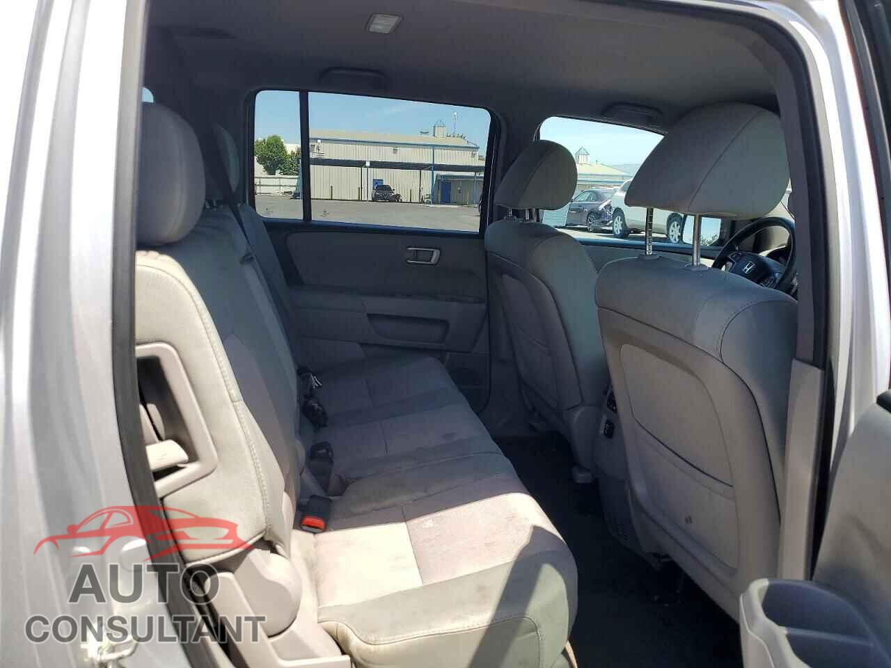 HONDA PILOT 2013 - 5FNYF3H40DB043089