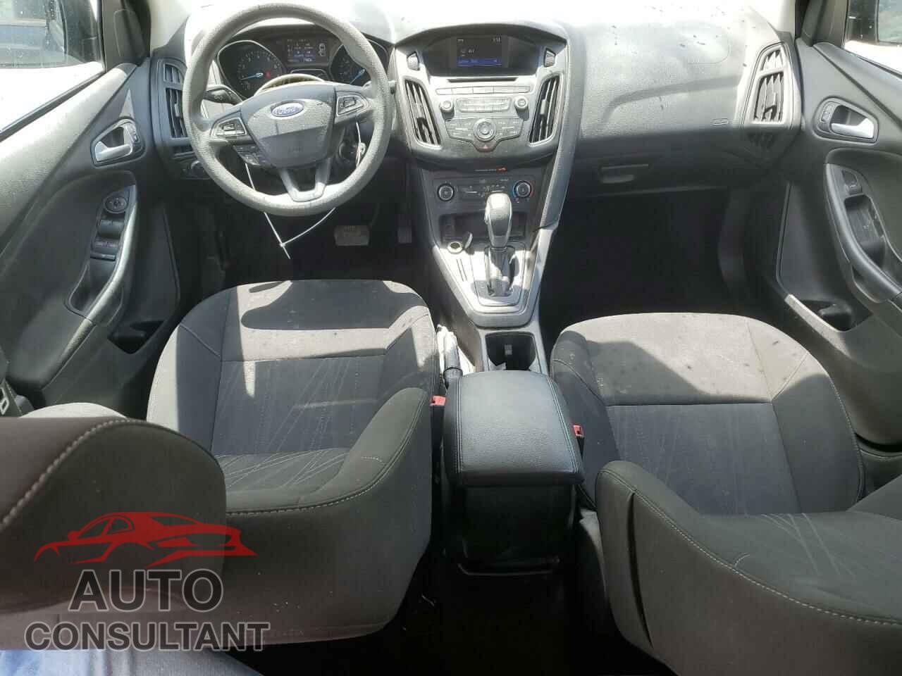 FORD FOCUS 2017 - 1FADP3F27HL322402