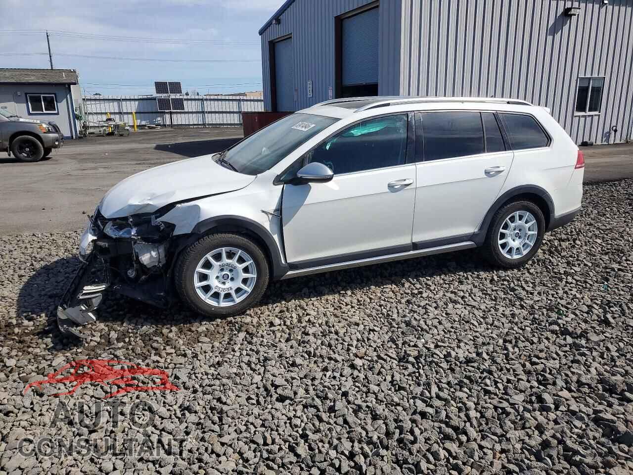 VOLKSWAGEN GOLF 2017 - 3VWH17AU6HM527735