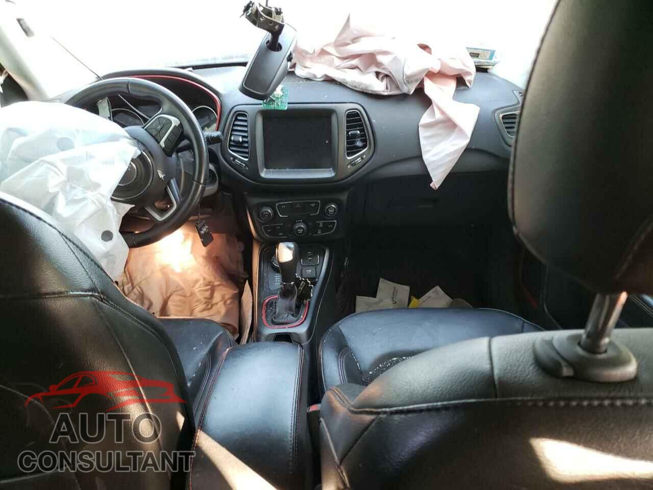 JEEP COMPASS 2020 - 3C4NJDDB4LT145149