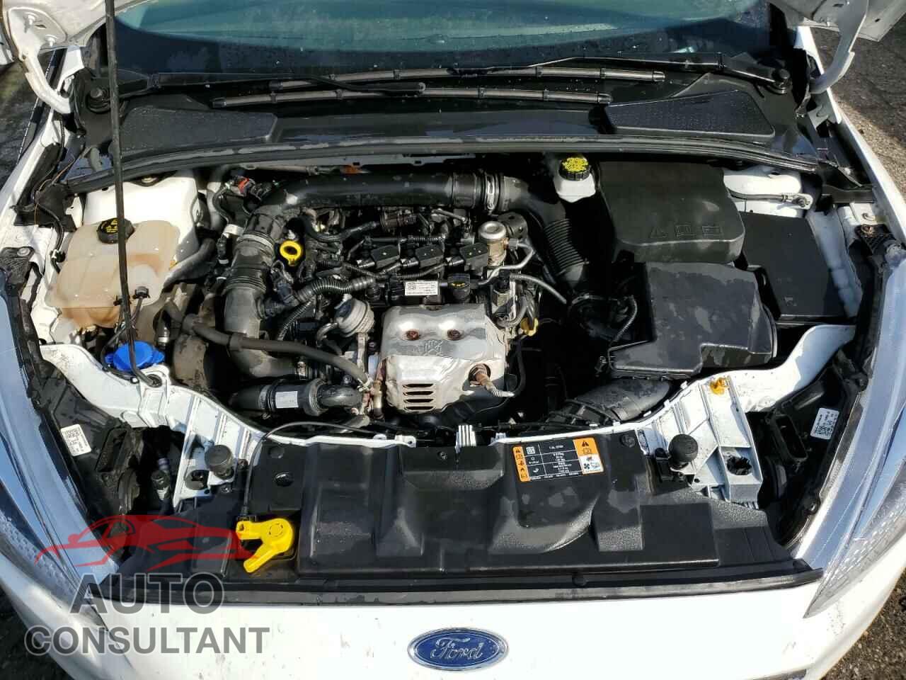 FORD FOCUS 2017 - 1FADP3FE8HL266626