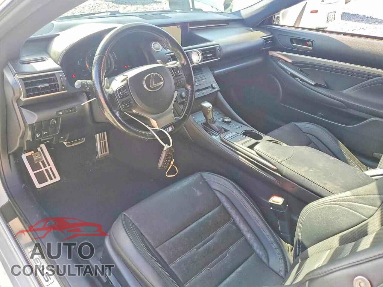 LEXUS RC 2017 - JTHHA5BC3H5005131