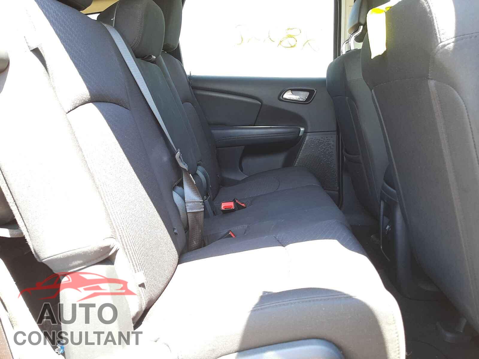 DODGE JOURNEY 2017 - 3C4PDCBB5HT701747