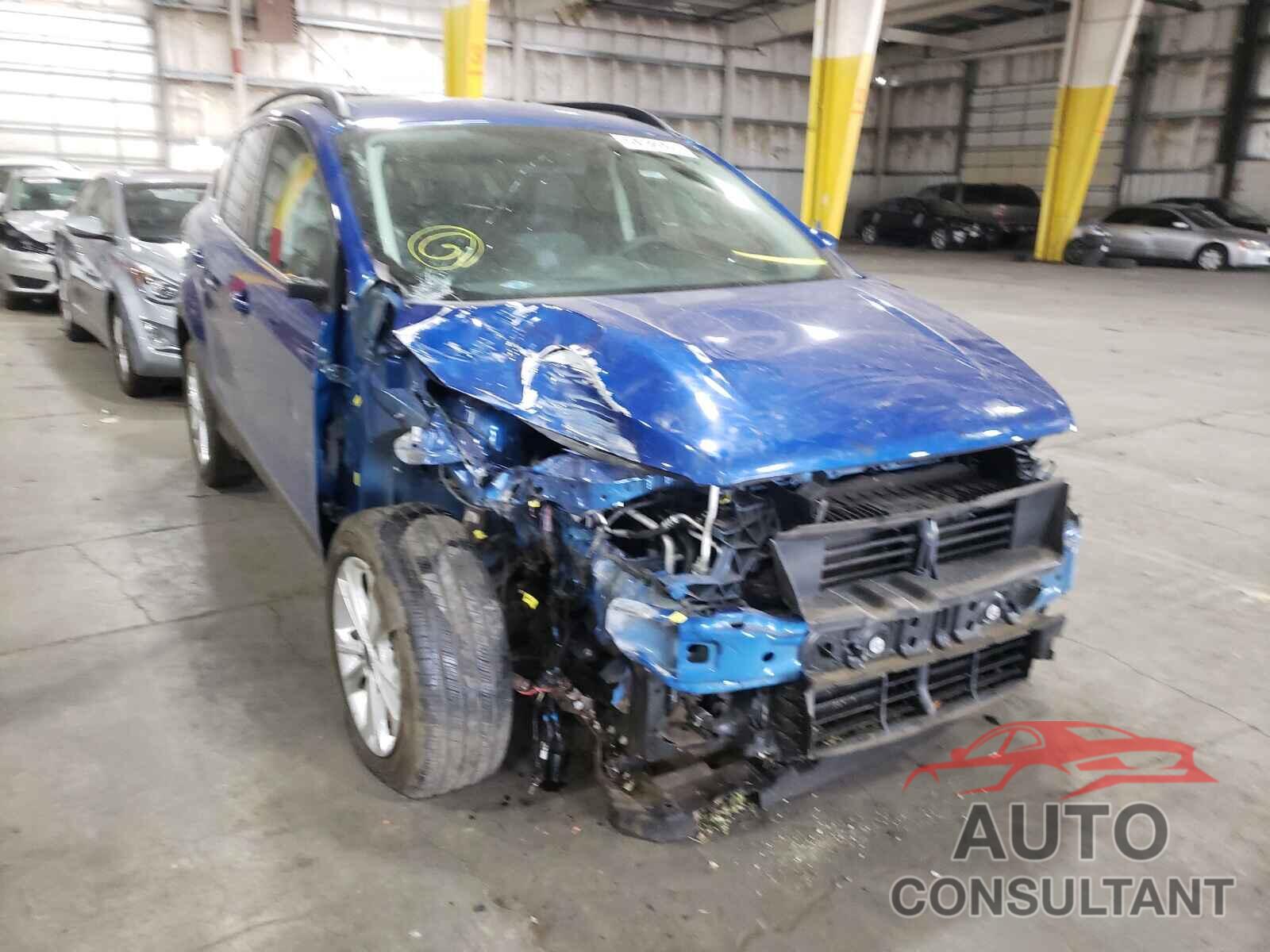 FORD ESCAPE 2018 - 1FMCU9GDXJUC19651