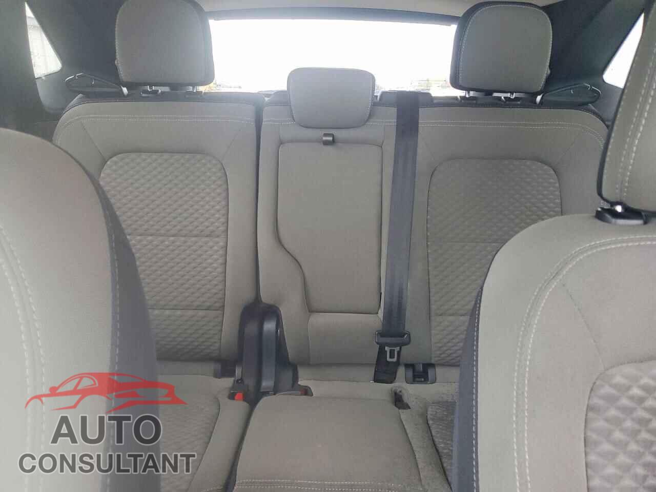 FORD ESCAPE 2020 - 1FMCU0G66LUA82336