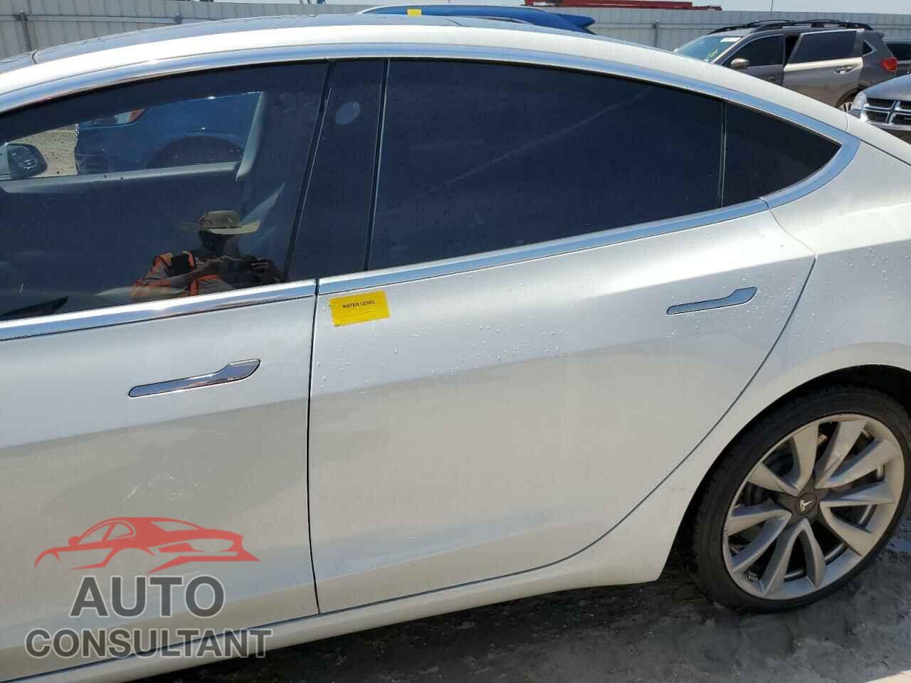 TESLA MODEL 3 2019 - 5YJ3E1EA4KF417468