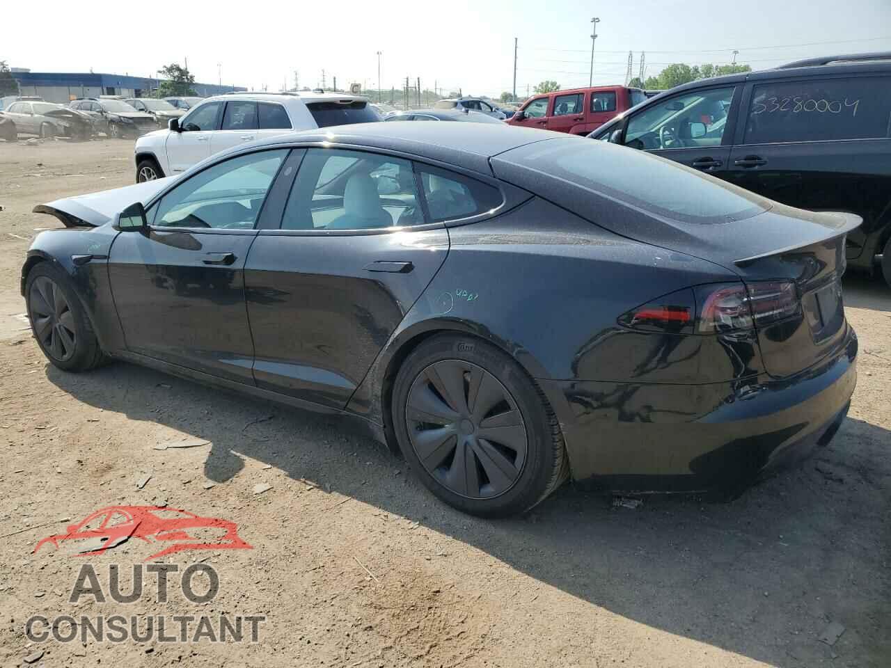 TESLA MODEL S 2023 - 5YJSA1E5XPF500825