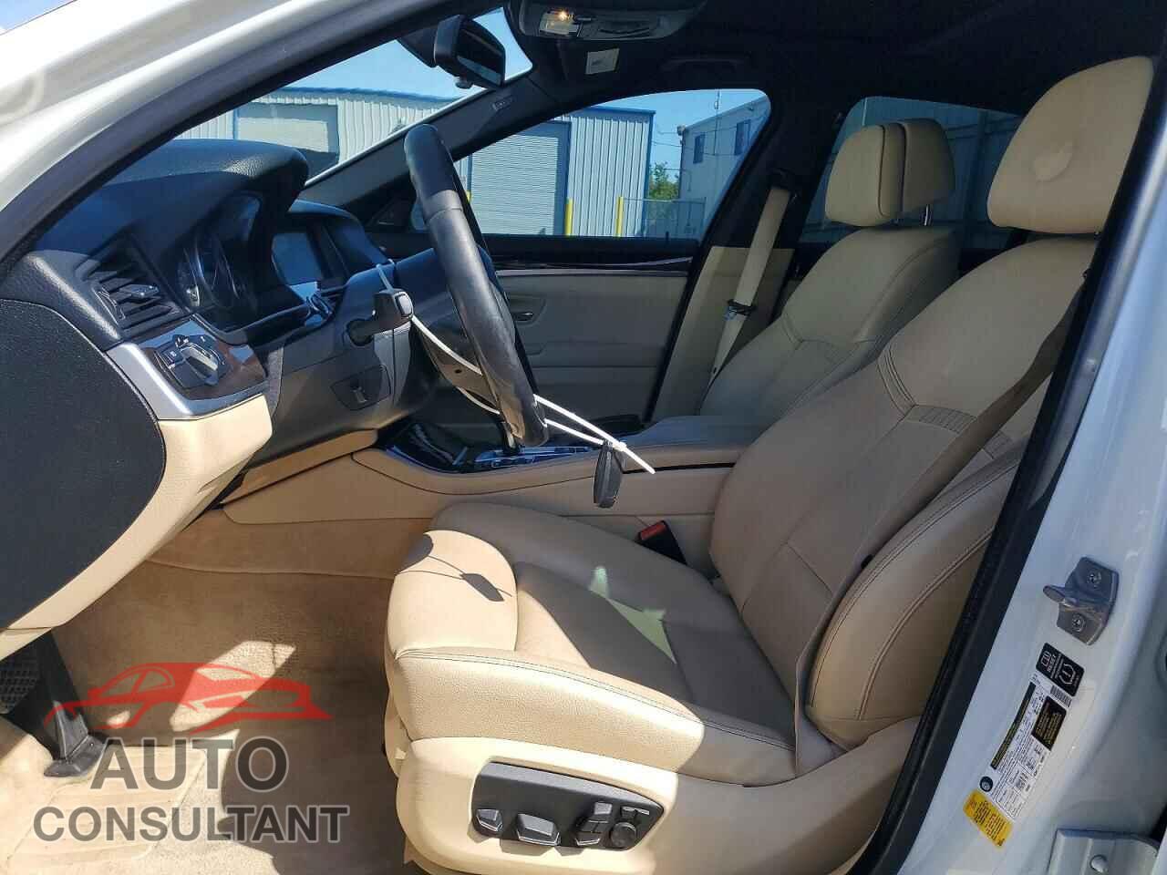 BMW 5 SERIES 2014 - WBAXA5C50ED689079